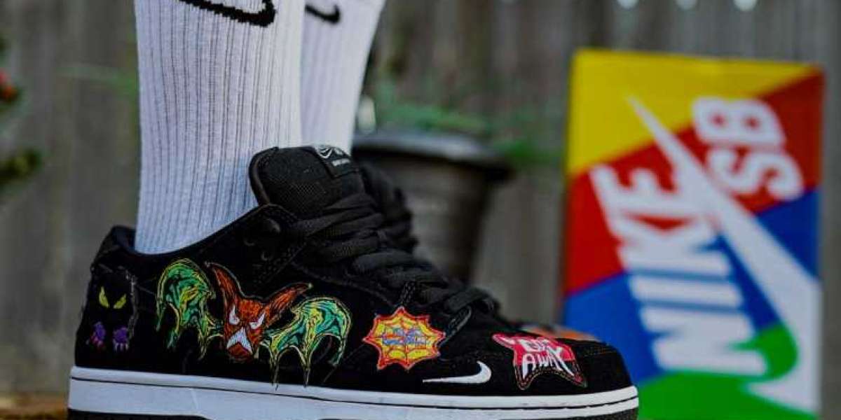 Nike Dunk SB Low Neckface: Holiday Spook