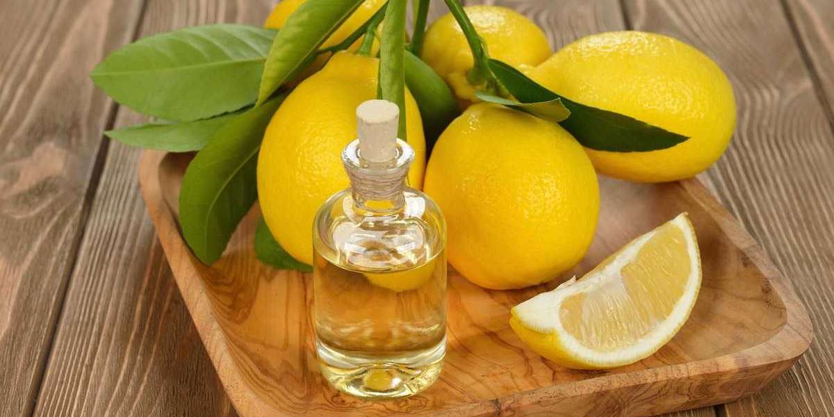 Discover the Benefits and Uses of Organic Lemon Essential Oil