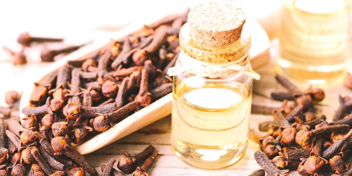 How to Make Clove Oil: A Step-by-Step Guide